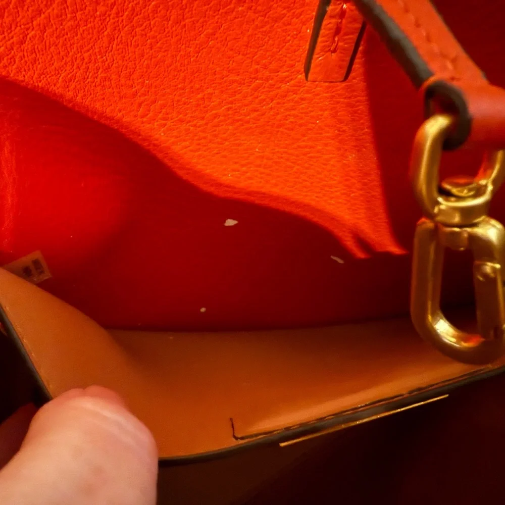 Tory Burch McGraw - Picture 2 of 12